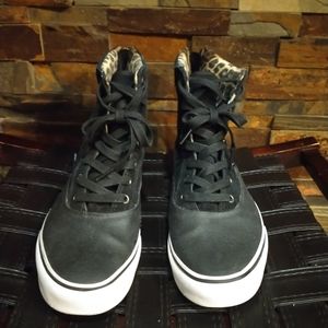 Women's Size 10 Vans Hi Zip